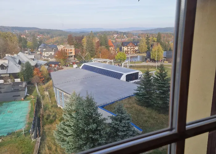 Apartament Lola 17 *